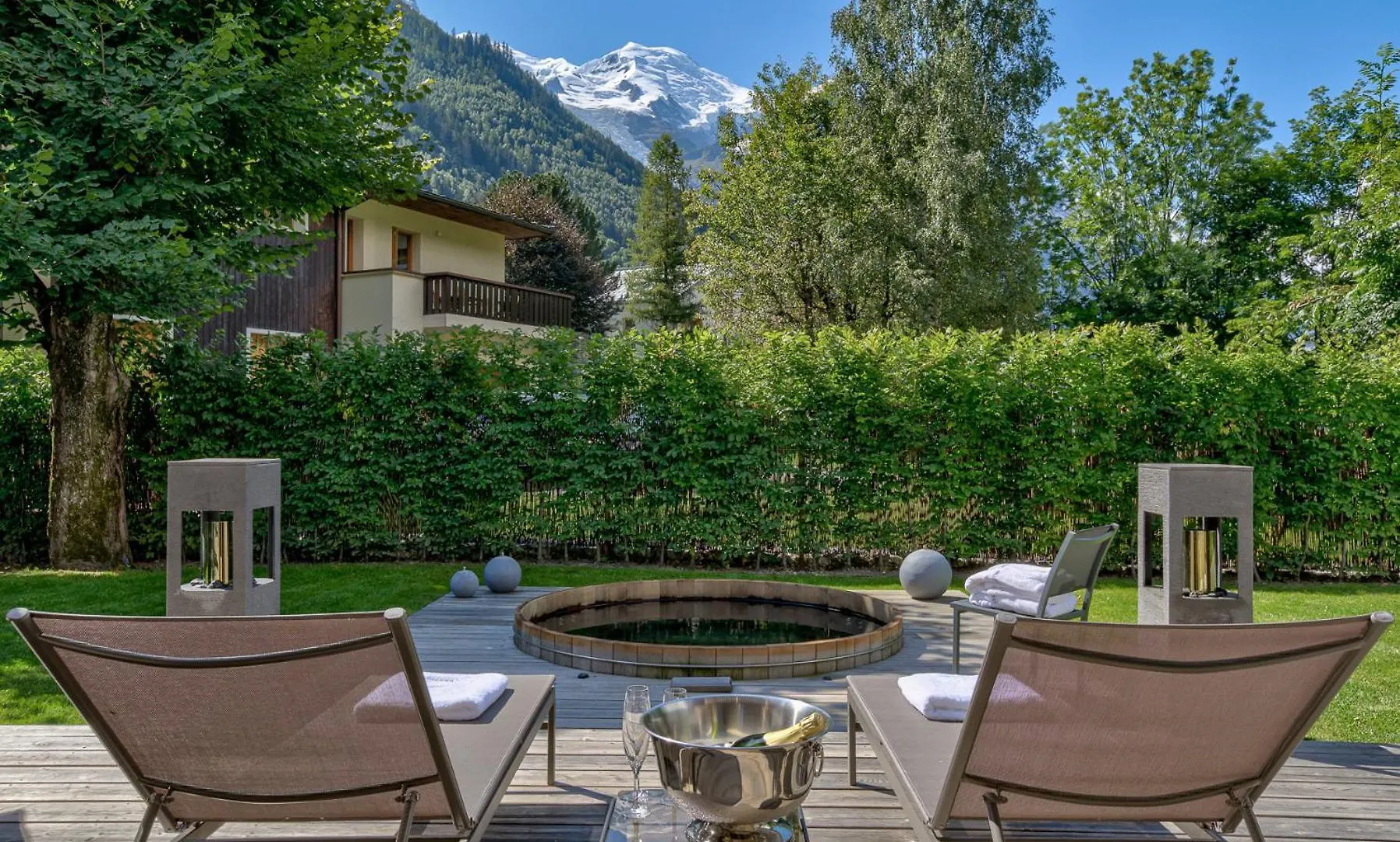 Chalet Seren Chamonix 0*,  Francja